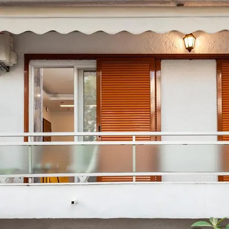 Zenhouse * עיר רודוס